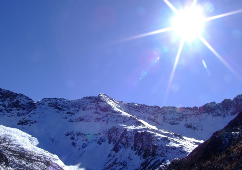 4天3晚-九寨+黄龙+达古冰川+毕棚沟大团纯玩4日游